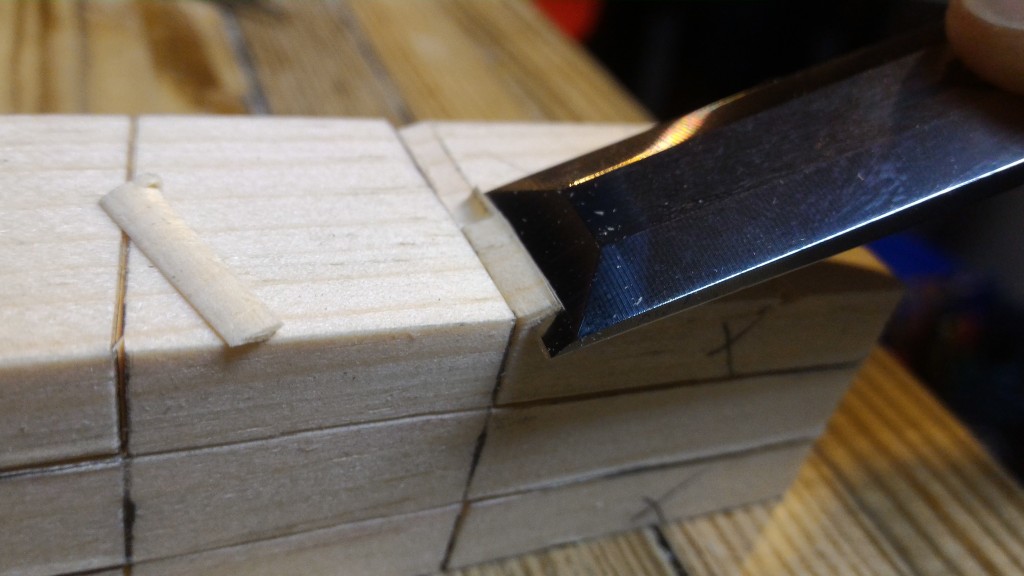 Chamfering up to a knife line